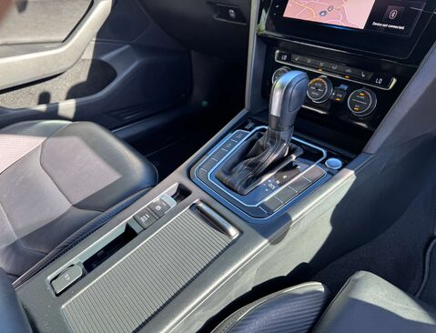 Volkswagen Arteon 2.0 Arteon R-Line TDI Semi-Auto 5dr 28