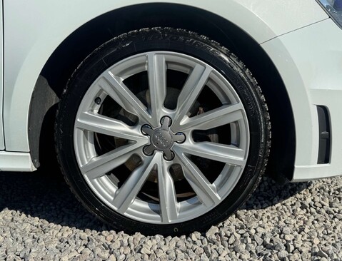 Audi A1 1.4 A1 S Line Style Edition TFSI 3dr 10