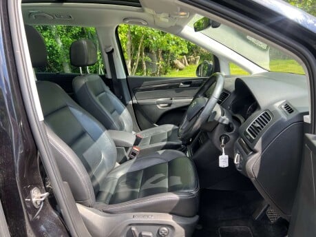 SEAT Alhambra 2.0 Alhambra Xcellence TDI Semi-Auto 5dr 14