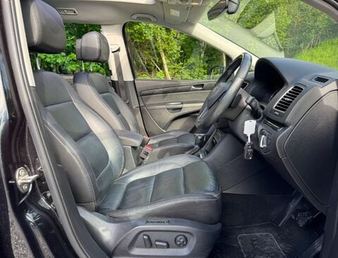 SEAT Alhambra 2.0 Alhambra Xcellence TDI Semi-Auto 5dr 16