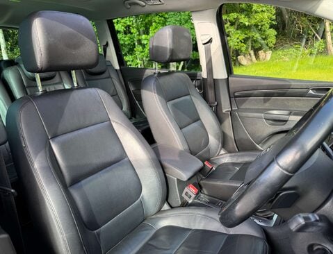 SEAT Alhambra 2.0 Alhambra Xcellence TDI Semi-Auto 5dr 17