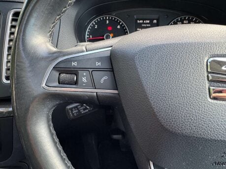 SEAT Alhambra 2.0 Alhambra Xcellence TDI Semi-Auto 5dr 19
