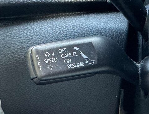 SEAT Alhambra 2.0 Alhambra Xcellence TDI Semi-Auto 5dr 23