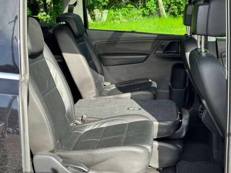 SEAT Alhambra 2.0 Alhambra Xcellence TDI Semi-Auto 5dr 37