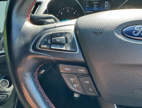 Ford Kuga 2.0 Kuga ST-Line TDCi 4x4 4WD 5dr 15
