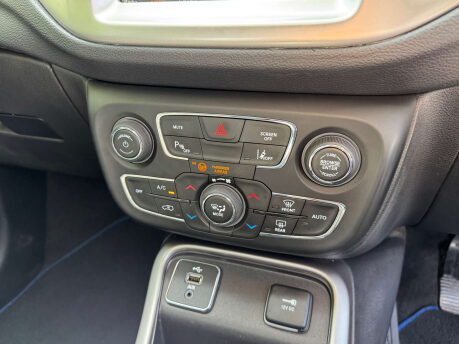 Jeep Compass 1.4 Compass Longitude MultiAir II 4x2 5dr 25