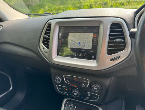 Jeep Compass 1.4 Compass Longitude MultiAir II 4x2 5dr 27