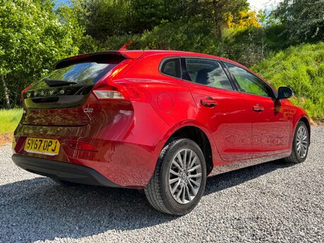Volvo V40 2.0 V40 Momentum D2 5dr
