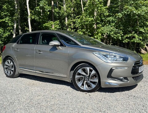 Citroen DS5 2.0 DS5 D Style HDi 5dr 1