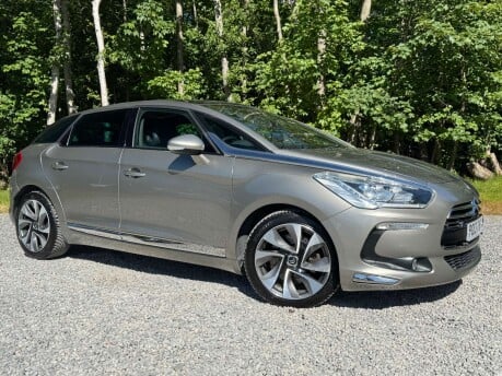 Citroen DS5 2.0 DS5 D Style HDi 5dr 1