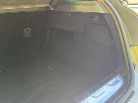 Citroen DS5 2.0 DS5 D Style HDi 5dr 7