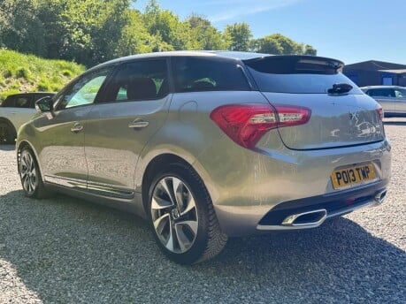 Citroen DS5 2.0 DS5 D Style HDi 5dr 8