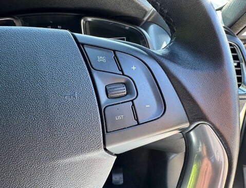 Citroen DS5 2.0 DS5 D Style HDi 5dr 19