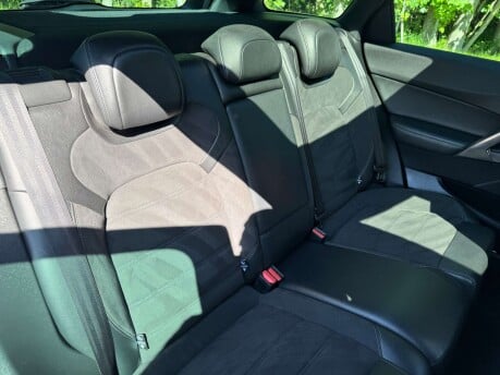 Citroen DS5 2.0 DS5 D Style HDi 5dr 32
