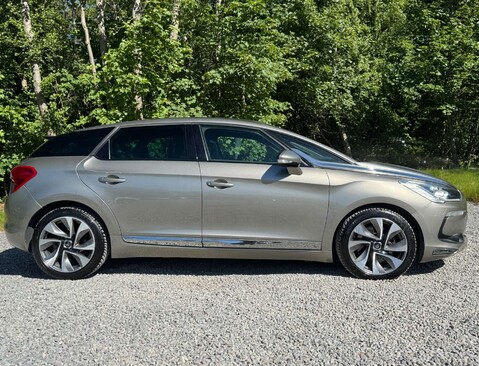 Citroen DS5 2.0 DS5 D Style HDi 5dr 2
