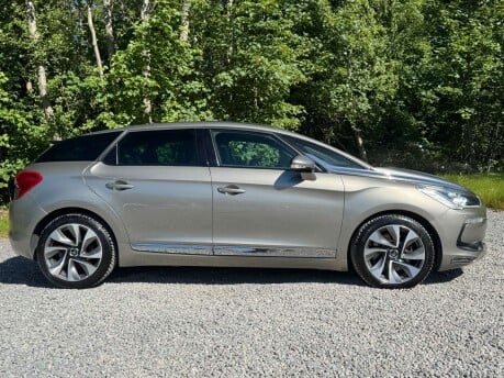 Citroen DS5 2.0 DS5 D Style HDi 5dr 2