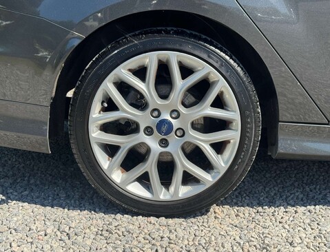 Ford Focus 1.5 Focus Zetec S TDCI 5dr 9