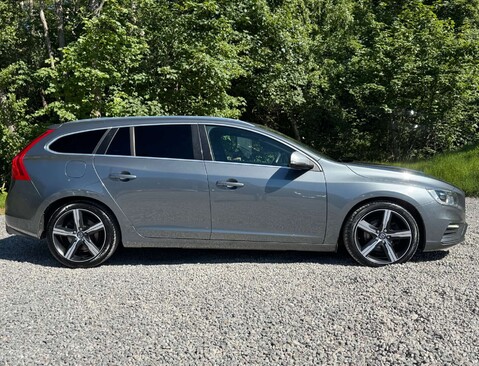 Volvo V60 2.0 V60 R-Design Luxury Nav D4 5dr 2