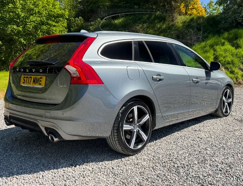Volvo V60 2.0 V60 R-Design Luxury Nav D4 5dr 3