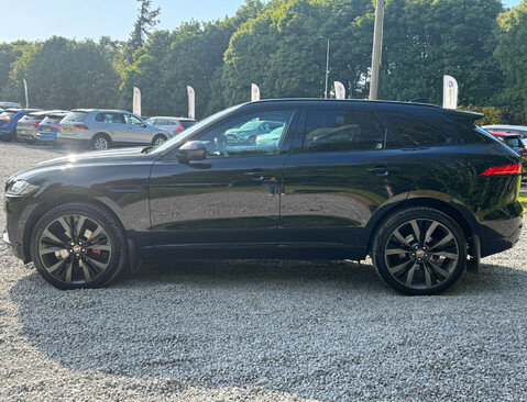 Jaguar F-Pace 3.0 F-PACE V6 S AWD D Auto 4WD 5dr 4