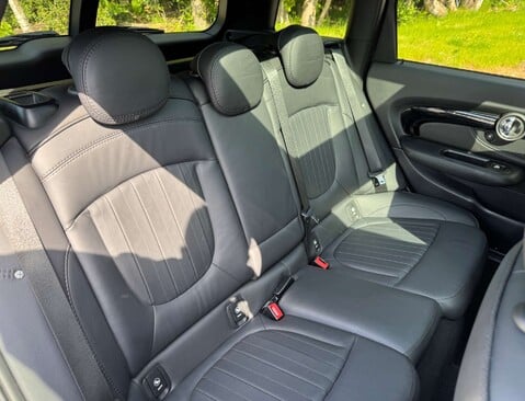 Mini Clubman 2.0 Clubman John Cooper Works A4 Auto 4WD 6dr 35