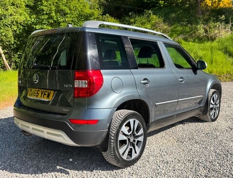 Skoda Yeti 2.0 Yeti Outdoor Laurin & Klement TDI SCR 4x4 4WD 5dr 3
