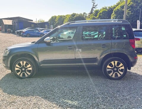 Skoda Yeti 2.0 Yeti Outdoor Laurin & Klement TDI SCR 4x4 4WD 5dr 9