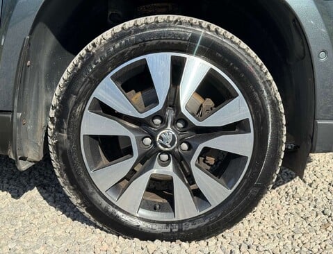 Skoda Yeti 2.0 Yeti Outdoor Laurin & Klement TDI SCR 4x4 4WD 5dr 12