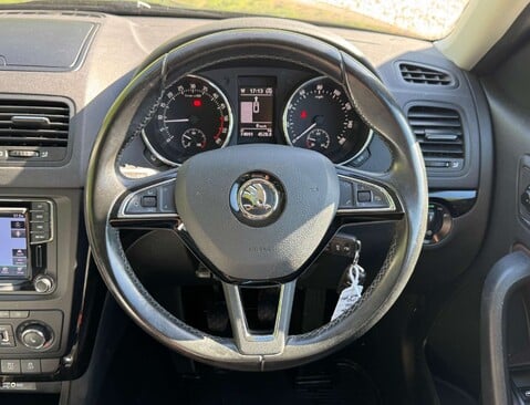 Skoda Yeti 2.0 Yeti Outdoor Laurin & Klement TDI SCR 4x4 4WD 5dr 17