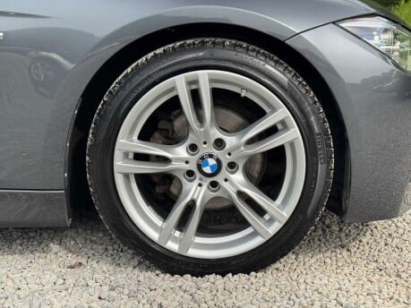 BMW 3 Series 2.0 318d M Sport Auto 5dr 9