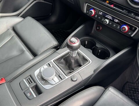 Audi A3 2.0 S3 Quattro 4WD 4dr 29