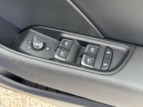 Audi A3 2.0 S3 Quattro 4WD 4dr 31