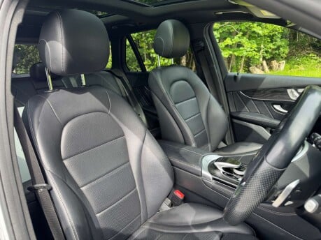 Mercedes-Benz GLC 2.1 GLC 250 D 4Matic AMG Line Premium+ Auto 4WD 5dr 17