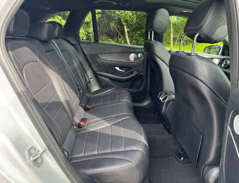 Mercedes-Benz GLC 2.1 GLC 250 D 4Matic AMG Line Premium+ Auto 4WD 5dr 34