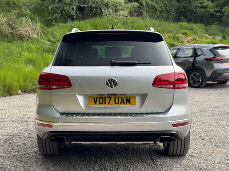 Volkswagen Touareg 3.0 Touareg V6 R-Line+ TDI BlueMotion Technology Auto 4WD 5dr
