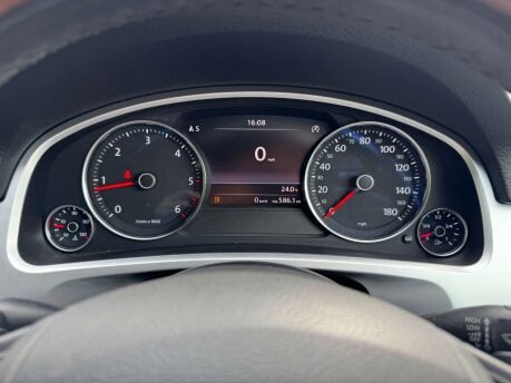 Volkswagen Touareg 3.0 Touareg V6 R-Line+ TDI BlueMotion Technology Auto 4WD 5dr 25