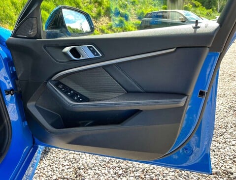 BMW 1 Series 1.5 118I M Sport Auto 5dr 18