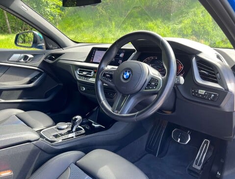 BMW 1 Series 1.5 118I M Sport Auto 5dr 23