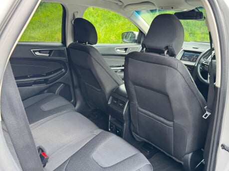 Ford Edge 2.0 Edge Titanium TDCi 4WD 5dr 15