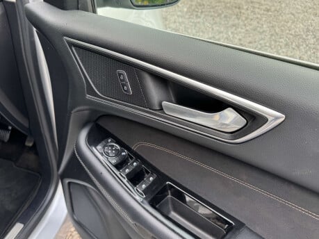 Ford Edge 2.0 Edge Titanium TDCi 4WD 5dr 23