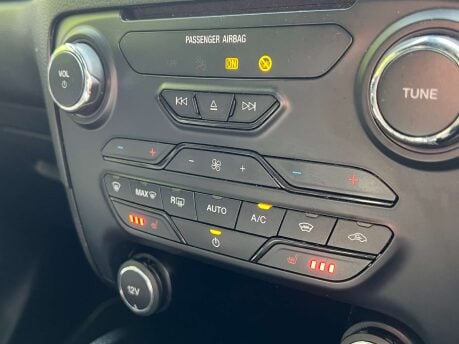 Ford Ranger 2.0 Ranger Wildtrak EcoBlue 4x4 Auto 4WD 32
