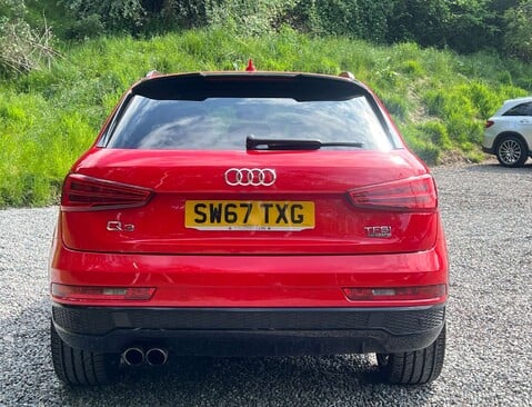 Audi Q3 2.0 Q3 Black Edition TFSI Quattro Semi-Auto 4WD 5dr 4