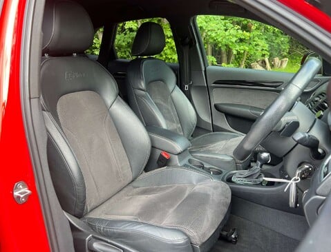 Audi Q3 2.0 Q3 Black Edition TFSI Quattro Semi-Auto 4WD 5dr 29