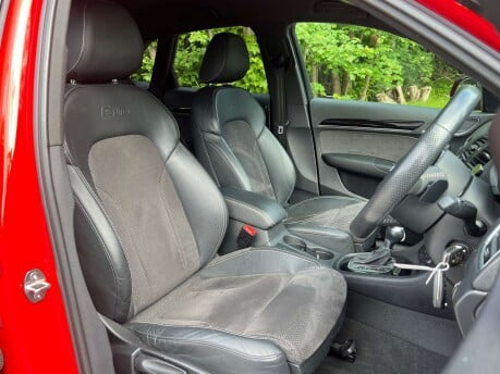 Audi Q3 2.0 Q3 Black Edition TFSI Quattro Semi-Auto 4WD 5dr 29