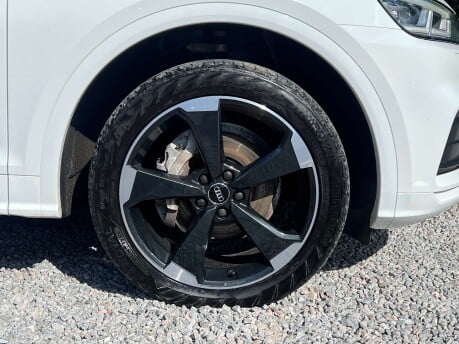 Audi Q5 2.0 Q5 Black Edition 40 TDI Quattro Semi-Auto 4WD 5dr 9