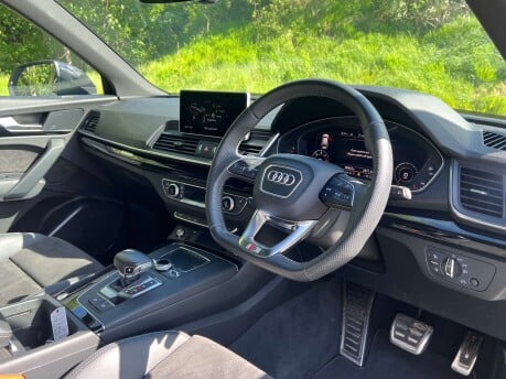 Audi Q5 2.0 Q5 Black Edition 40 TDI Quattro Semi-Auto 4WD 5dr 13