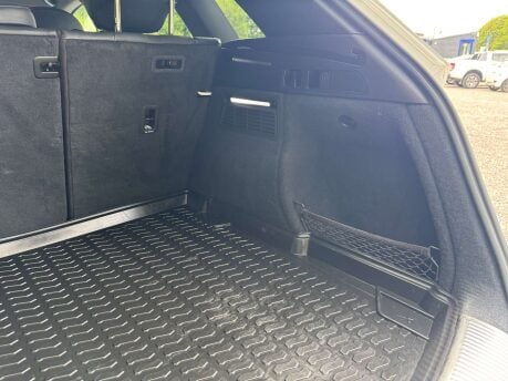 Audi Q5 2.0 Q5 Black Edition 40 TDI Quattro Semi-Auto 4WD 5dr 7