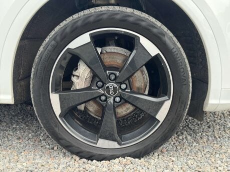 Audi Q5 2.0 Q5 Black Edition 40 TDI Quattro Semi-Auto 4WD 5dr 13