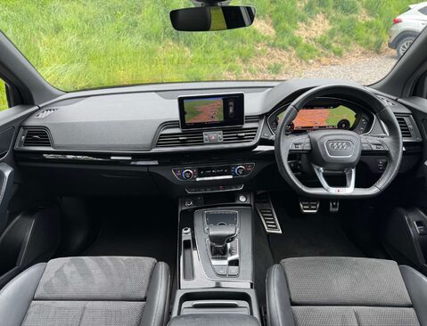Audi Q5 2.0 Q5 Black Edition 40 TDI Quattro Semi-Auto 4WD 5dr 16