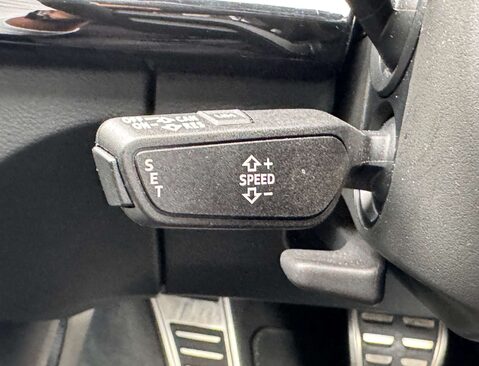 Audi Q5 2.0 Q5 Black Edition 40 TDI Quattro Semi-Auto 4WD 5dr 23